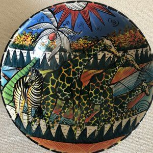 Hand painted bowl / dish by Penzo Zimbabwe